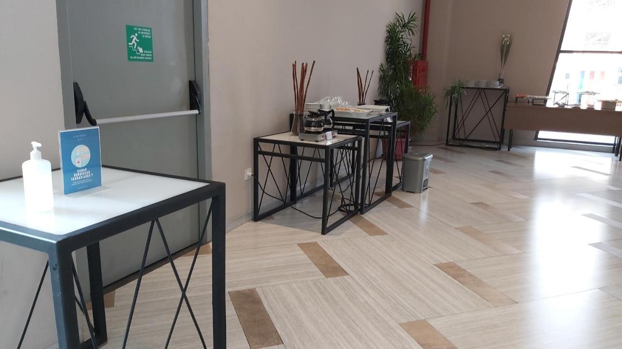 Luminor Hotel Jakarta Kota By Wh Zewnętrze zdjęcie