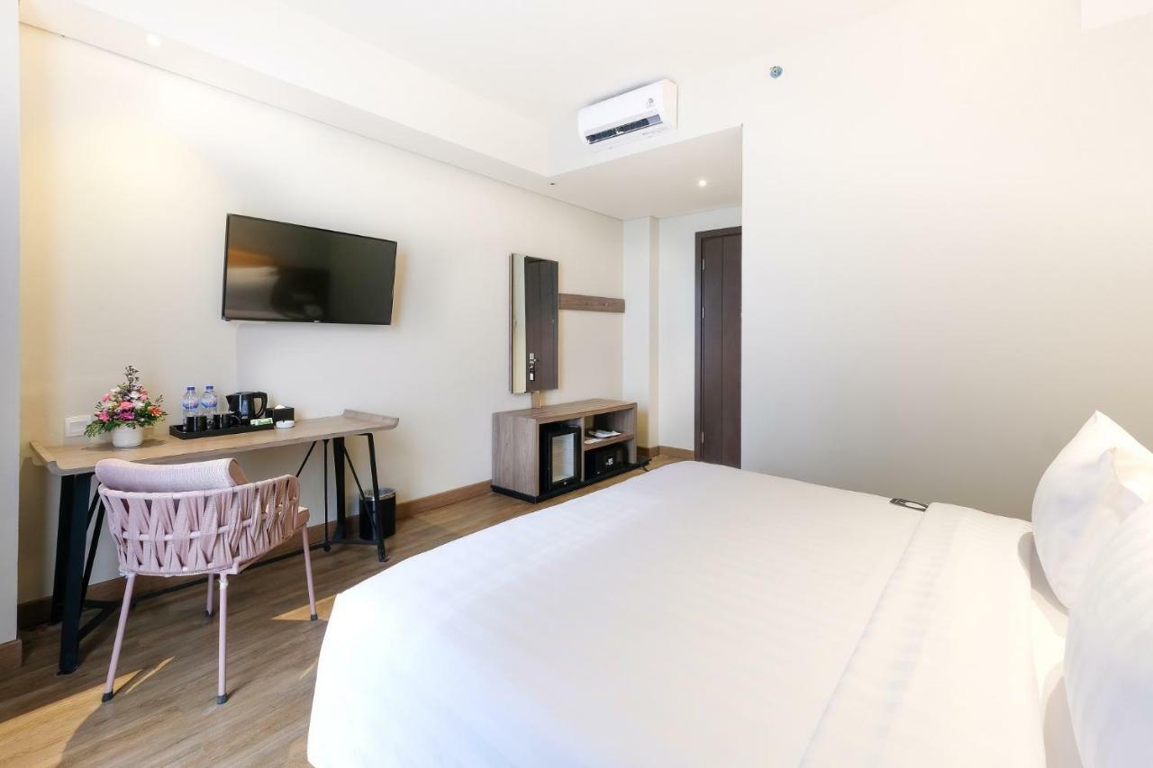 Luminor Hotel Jakarta Kota By Wh Zewnętrze zdjęcie