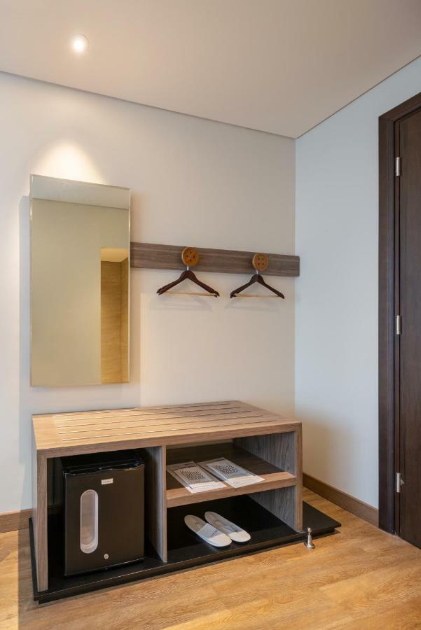 Luminor Hotel Jakarta Kota By Wh Zewnętrze zdjęcie