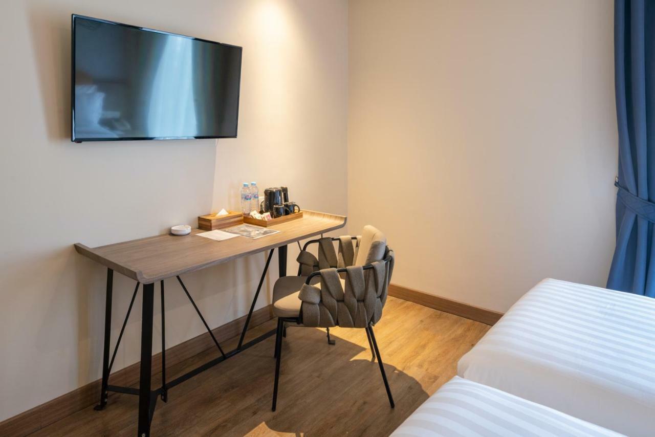 Luminor Hotel Jakarta Kota By Wh Zewnętrze zdjęcie
